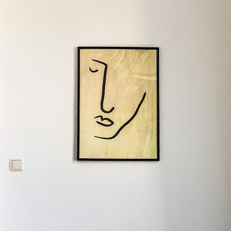 Commodious 2Br Apt. Near Akh-Perfect For Groups فيينا المظهر الخارجي الصورة