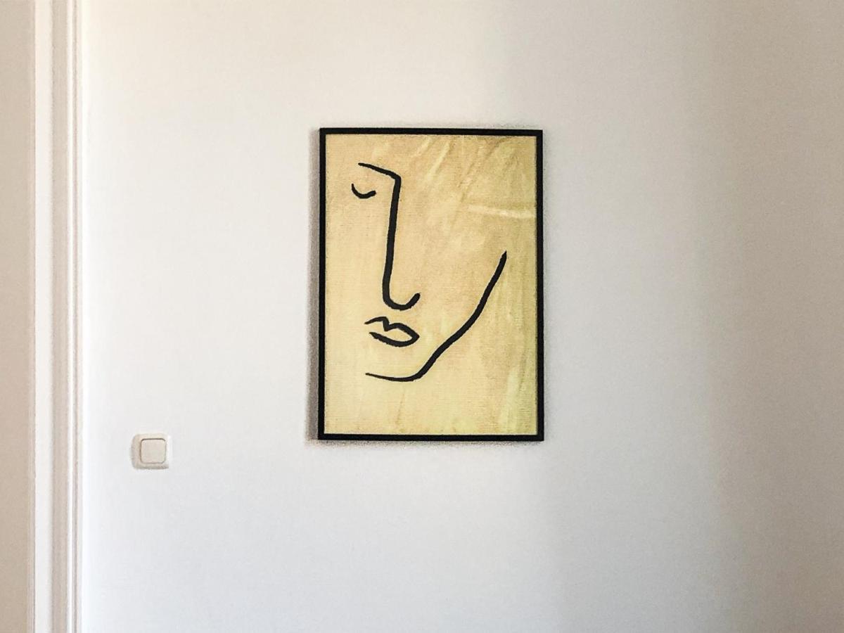 Commodious 2Br Apt. Near Akh-Perfect For Groups فيينا المظهر الخارجي الصورة
