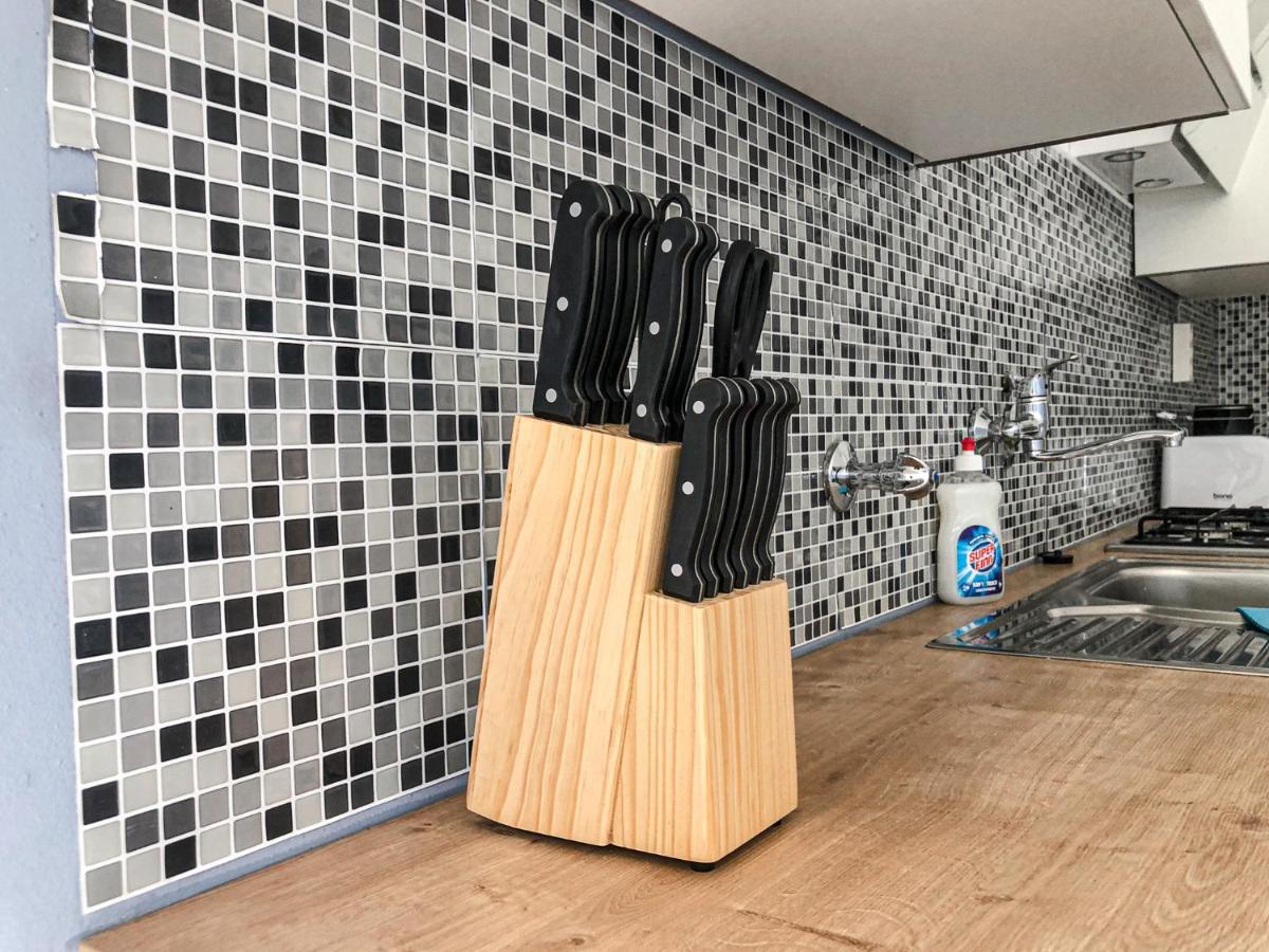 Commodious 2Br Apt. Near Akh-Perfect For Groups فيينا المظهر الخارجي الصورة